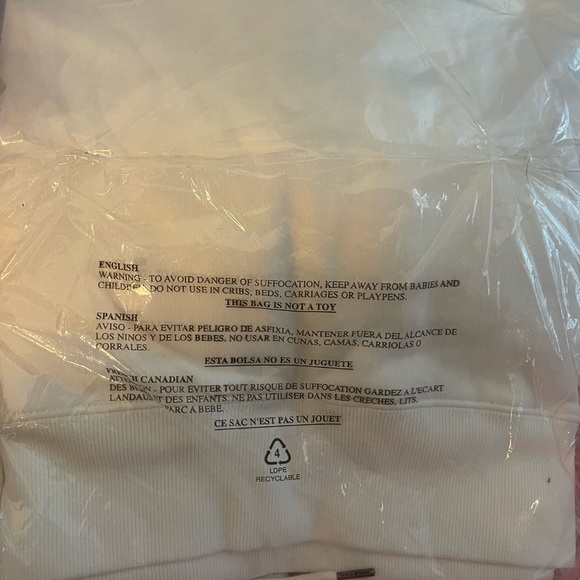 New womens XL Volcom Hoody White. Vintage style lettering. Super cute. - Picture 2 of 3